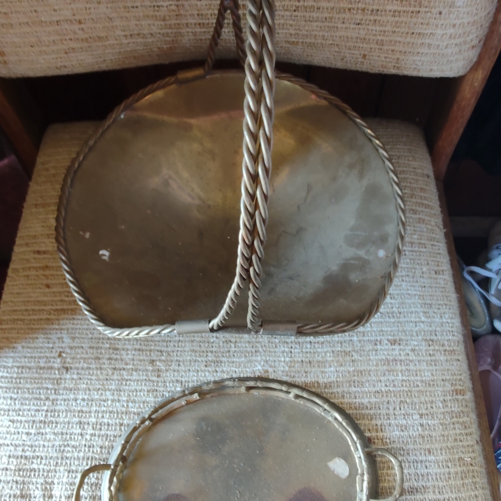 VINTAGE DECORATIVES COPPER/ METAL. TWISTED HANDLED BASKET AND HANDLED  TRAY.
